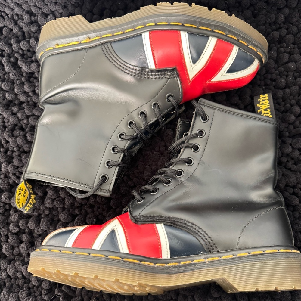 Vintage Dr Marten Union Jack Boots 8417